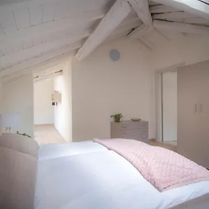 Comonfive Holiday home
