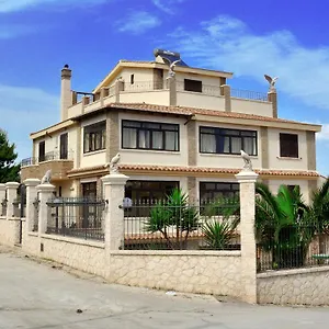 https://bb-nicole.sicilyhotelsitaly.net