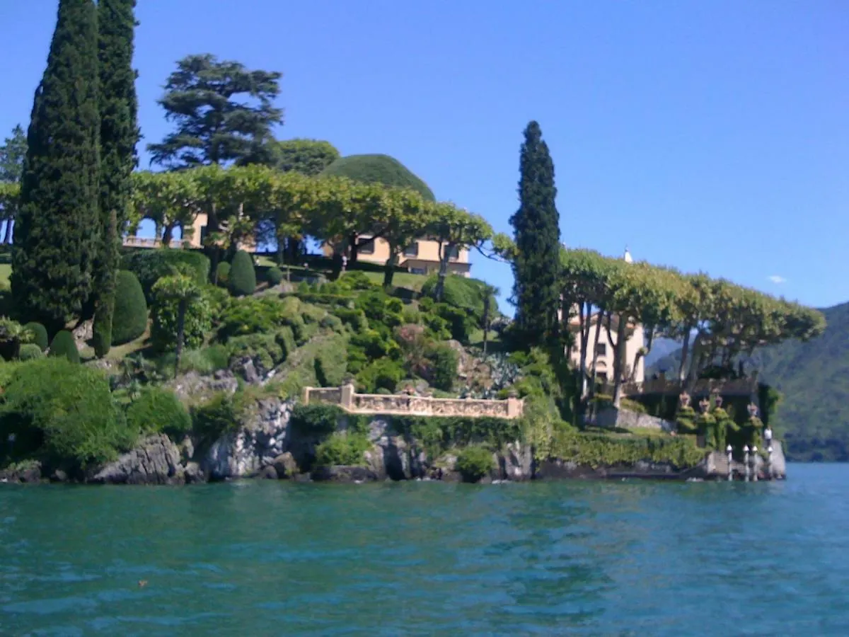 Appartamenti Volta Como 0*,  Italy